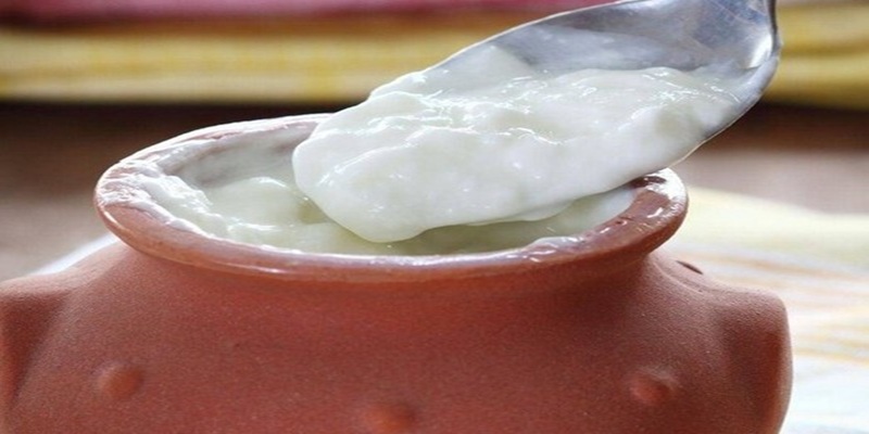 പതിവായി തൈര് കഴിച്ചാലുള്ള ആരോഗ്യ ഗുണങ്ങള് എന്തെല്ലാം?