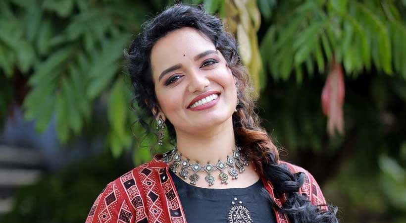 താൻ ഓട്ടിസ്റ്റിക് ആണെന്ന് വെളിപ്പെടുത്തി ഗായിക ജ്യോത്സന; കുട്ടിക്കാലം മുതൽ താൻ ചോദിച്ചിരുന്ന പല ചോദ്യങ്ങളുടെയും ഉത്തരമാണ് തന്റെ ഓട്ടിസം ഡയഗ്നോസിസ്