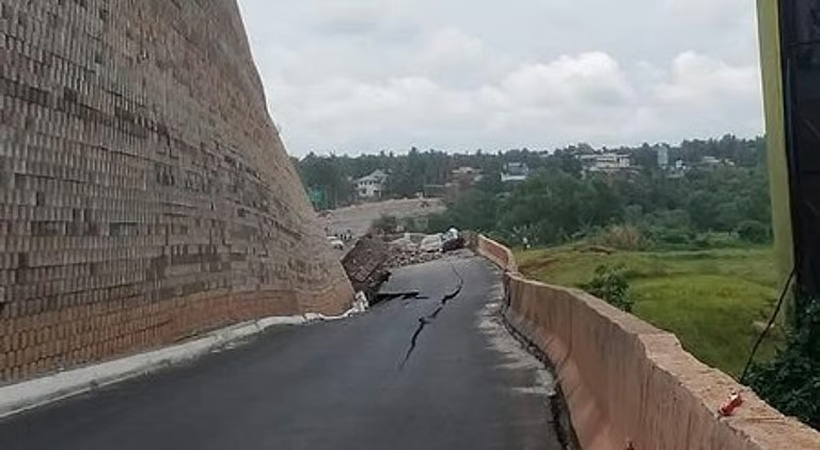 മലപ്പുറത്തെ ദേശീയ പാത തകര്ച്ചയ്ക്ക് കാരണം വയനാട്ടിലെ ഉരുള്പൊട്ടലെന്ന വാദവുമായി ദേശീയ പാത അധികൃതർ