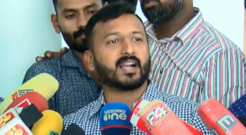 ‘കുത്തഴിഞ്ഞ ആഭ്യന്തര വകുപ്പുള്ള നാട്ടിൽ ആർക്കും എന്തും പറയാം, മുഖമില്ലാത്ത സൈബർ പോരാളികളുടെ ആക്രമണങ്ങളെ കാര്യമാക്കുന്നില്ല’, രാഹുൽ മാങ്കൂട്ടത്തിൽ