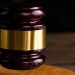 ജഡ്ജിയുടെ വാഹനമോടിക്കാൻ നിഷേധിച്ചു: പ്യൂണിന് നിൽപ്പ് ശിക്ഷ