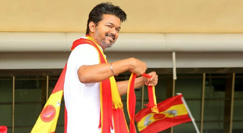 പോരാടാൻ ‘ദളപതി’; അടുത്ത വർഷം നടക്കാനിരിക്കുന്ന നിയമസഭാ തിരഞ്ഞെടുപ്പിൽ മുഖ്യമന്ത്രി സ്ഥാനാർത്ഥിയായി വിജയിയെ പ്രഖ്യാപിച്ച് ടി.വി.കെ