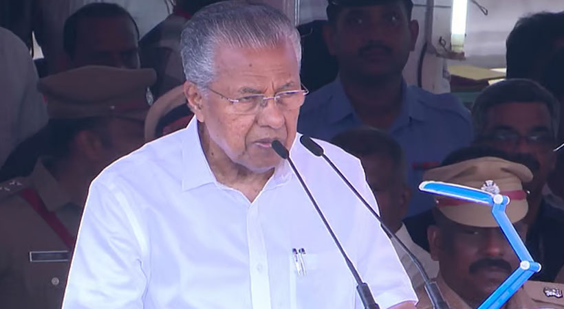 ജാതിയും മതവും പറഞ്ഞ് ഇന്ത്യയെ തകര്‍ക്കാന്‍ ശ്രമം: മുഖ്യമന്ത്രി