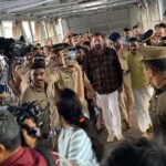 വോട്ട് വിവാദത്തിനിടെ കേന്ദ്ര മന്ത്രി സുരേഷ് ഗോപി തൃശൂരില്‍; ഇത്രയും സഹായിച്ചതിന് നന്ദിയെന്ന് മാധ്യമങ്ങളോട് പരിഹാസം