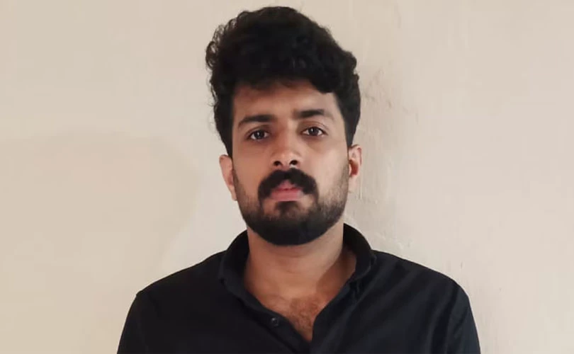 ഹൈടെക് കോപ്പിയടി; പി എസ് സി പരീക്ഷയ്ക്കിടെ കണ്ണൂർ സ്വദേശി പിടിയിൽ