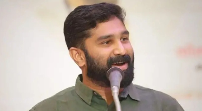 ബീഡി-ബിഹാർ പോസ്റ്റിൽ വിവാദം കത്തി, കെപിസിസി വിശദീകരണം ചോദിച്ചതിന് പിന്നാലെ ബൽറാം സമൂഹമാധ്യമ ചുമതലയിൽ നിന്ന് രാജിവച്ചു