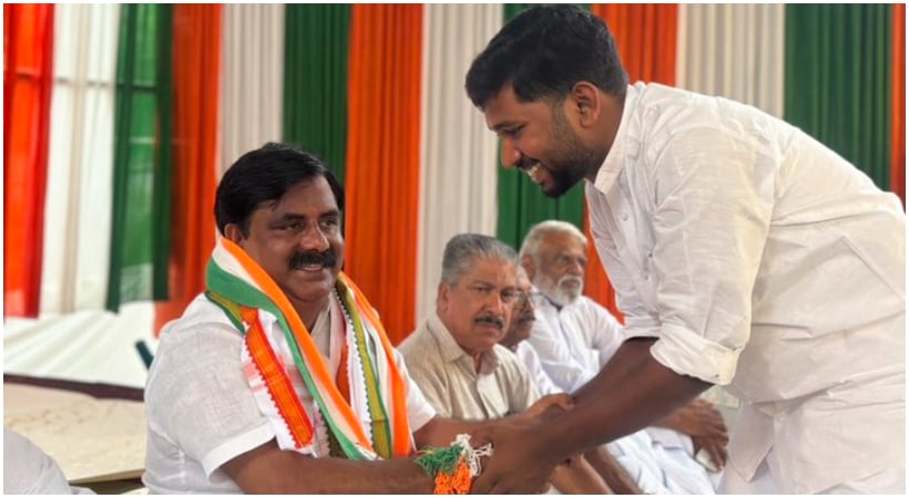 ‘പൊലീസ് ഉദ്യോഗസ്ഥരുടെ തലയടിച്ച് പൊട്ടിക്കും’, കോഴിക്കോട് ഡിസിസി അധ്യക്ഷന്‍റെ ഉപവാസ സമരത്തിനിടെ കെഎസ്‌യു നേതാവിന്‍റെ ഭീഷണി