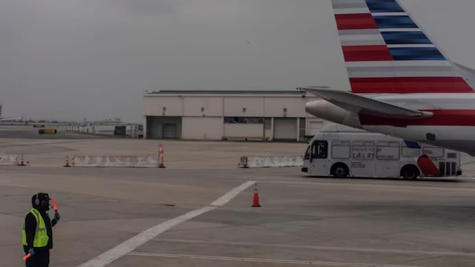 സങ്കേതിക തകരാർ, ഡാളസിലെ വിമാനത്താവളങ്ങളിൽ വ്യോമ ഗതാഗതം താറുമാറായി, വിമാനങ്ങൾ റദ്ദാക്കി