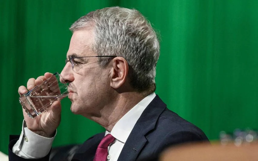 ജീവനക്കാരിയുമായുള്ള ‘രഹസ്യ പ്രണയ ബന്ധം’ പുറത്തായി, നെസ്‌ലെ കമ്പനിയുടെ സി.ഇ.ഒ. പുറത്ത്