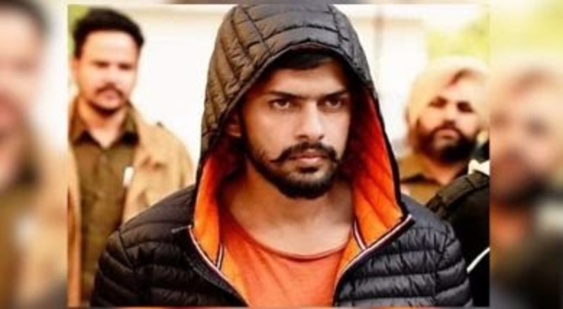 ബ്രിട്ടീഷ് ഗായകൻ എപി ധില്ലന്റെ വീടിനുമുന്നിൽ വെടിവെയപ് : ഗുണ്ടാത്തലവൻ ലോറൻസ് ബിഷ്ണോയിയുടെ കൂട്ടാളിക്ക് ആറു വർഷം തടവ്