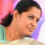 നവീൻ ബാബുവിന്റെ കുടുംബം നഷ്ടപരിഹാരം ആവശ്യപ്പെട്ടതിന് പിന്നാലെ ദിവ്യയുടെ പോസ്റ്റ്, ‘അഴിമതി അവകാശമാക്കാൻ ശ്രമിക്കുന്നവരുള്ളപ്പോൾ എങ്ങനെ പ്രതികരിക്കാനാണ്’