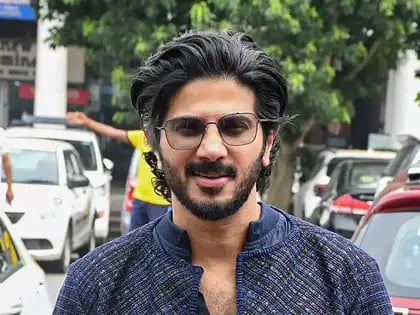 പിടിച്ചെടുത്ത വാഹനം തിരികെ കിട്ടണം; ദുൽഖർ സൽമാൻ കസ്റ്റംസിൽ അപേക്ഷ നൽകി