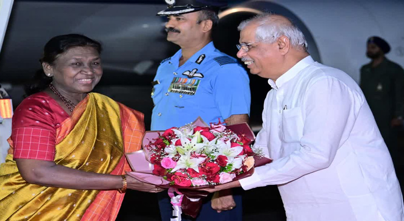 രാഷ്ട്രപതിക്ക് ദ്രൗപതി മുര്‍മുവിന് ഗവര്‍ണര്‍ രാജേന്ദ്ര വിശ്വനാഥ് അര്‍ലേക്കര്‍ വിരുന്നൊരുക്കി