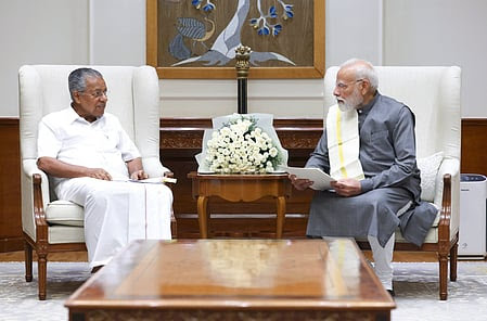 ‘എയിംസ് കോഴിക്കോട് അനുവദിക്കണം; മുണ്ടക്കൈ പുനരധിവാസത്തിന് വായ്പയല്ലാതെ ഗ്രാന്റ് നൽകണം’: മുഖ്യമന്ത്രി പ്രധാനമന്ത്രിയെ കണ്ടു