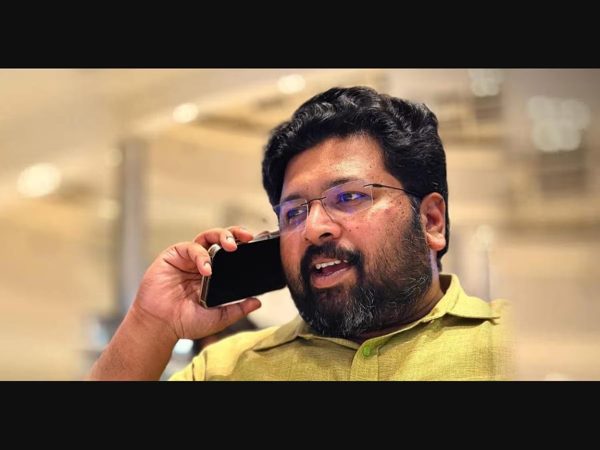 പുതിയ തന്ത്രങ്ങളുമായി കോൺഗ്രസ്, തിരുവനന്തപുരം കോർപ്പറേഷൻ തെരഞ്ഞെടുപ്പിൽ കെ എസ്. ശബരീനാഥനെ മത്സരിപ്പിക്കാൻ  നീക്കം