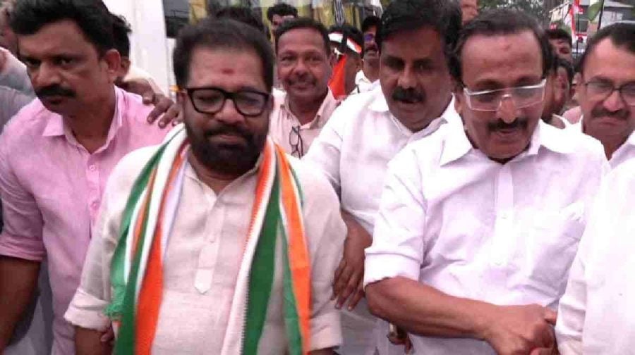 കോഴിക്കോട് കോർപ്പറേഷൻ തിരഞ്ഞെടുപ്പ്: യുഡിഎഫ് മേയർ സ്ഥാനാർത്ഥി വി.എം. വിനുവിന് തിരിച്ചടി;ഹൈക്കോടതി ഹർജി തള്ളി