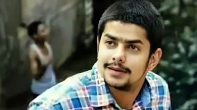 ഗുണ്ടാത്തലവൻ അൻമോൽ ബിഷ്‌ണോയിയെ യുഎസ് ഇന്ത്യയിലേക്ക് നാടുകടത്തി; ബാബ സിദ്ദിഖി വധക്കേസിലെ മുഖ്യപ്രതി പിടിയിൽ