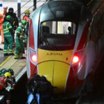 കേംബ്രിഡ്ജ്ഷെറിലെ ഹണ്ടിംഗ്ടണിൽ ട്രെയിനിൽ കത്തിക്കുത്ത്, നിരവധി പേർക്ക് പരുക്ക്, 2 പേർ അറസ്റ്റിൽ