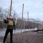 റഷ്യയിൽ നിന്നും കുപിയാൻസ്  മേഖല തിരിച്ചു പിടിച്ചതായി യുക്രയിൻ: സന്ദർശന ചിത്രങ്ങൾ പങ്കുവെച്ച് സെലൻസ്കി