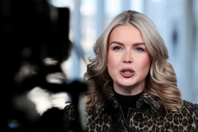 വൈറ്റ് ഹൗസ് പ്രസ് സെക്രട്ടറി കരോലിൻ ലീവിറ്റ് രണ്ടാമതും അമ്മയാകുന്നു; സന്തോഷം പങ്കുവെച്ച് ട്രംപിൻ്റെ വിശ്വസ്ത