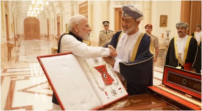 ‘ഓർഡർ ഓഫ് ഒമാൻ’! മോദിക്ക് ഒമാൻ്റെ പരമോന്നത ബഹുമതി; ഇന്ത്യ-ഒമാൻ സാമ്പത്തിക കരാർ ഒപ്പുവച്ചു, മലയാളത്തിൽ സംസാരിച്ചും കൈയ്യടി നേടി പ്രധാനമന്ത്രി