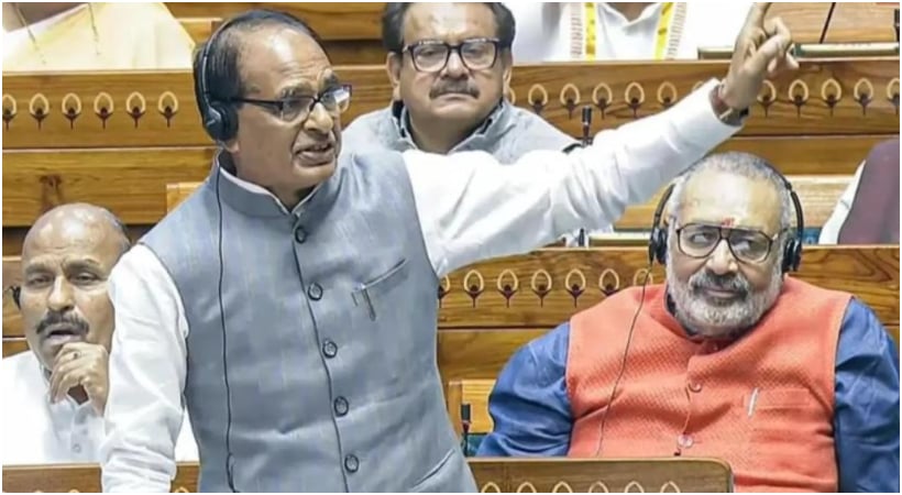 വിബി–ജി റാം ജി ബിൽ ലോക്സഭ പാസാക്കി; ബിൽ കീറിയെറിഞ്ഞ് പ്രതിപക്ഷത്തിന്റെ ശക്തമായ പ്രതിഷേധം