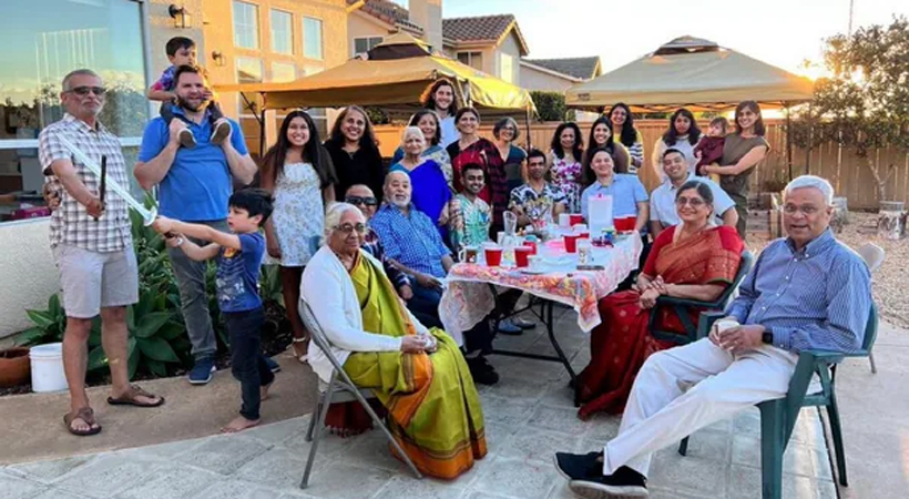 ‘നിങ്ങളുടെ ഭാര്യയും കുടുംബവും അമേരിക്കന്‍ സ്വപ്‌നം മോഷ്ടിക്കുന്നു’ ജെ.ഡി വാന്‍സ് കുടിയേറ്റക്കാര്‍ക്കെതിരേ നടത്തിയ പരാമര്‍ശത്തില്‍ രൂക്ഷ വിമര്‍ശനവുമായി ഇന്ത്യന്‍ വംശജനയായ യുഎസ് കോണ്‍ഗ്രസ് അംഗം ശ്രീ തനേദാര്‍