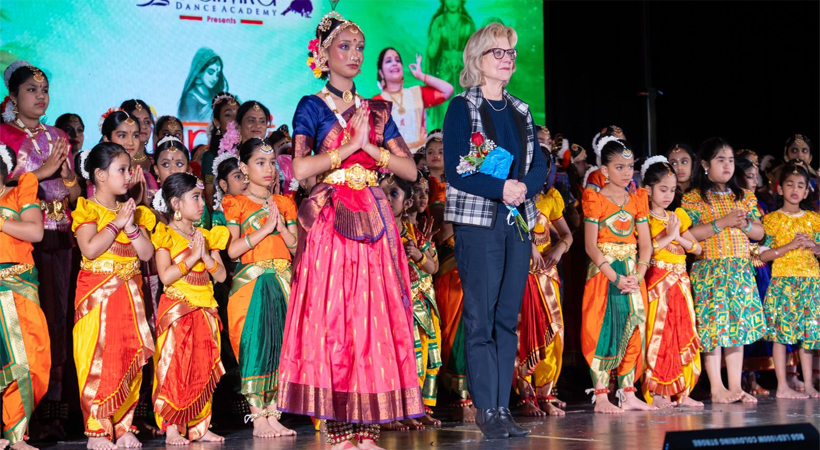 സാറ്റുവിക ഡാന്‍സ് സ്‌കൂളിന്റെ പത്താം വാര്‍ഷിക ആഘോഷം പ്രൗഢഗംഭീരമായി