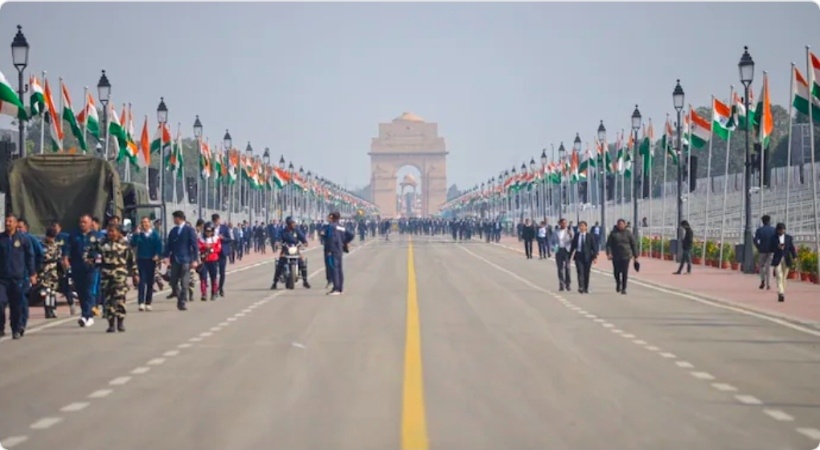 കർഥവ്യ പഥിൽ രാജ്യത്തിന്റെ കരുത്ത് വിളിച്ചോതി റിപ്പബ്ലിക് ദിന പരേഡ്