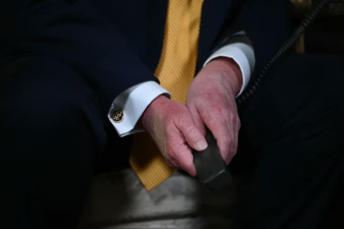 ഊഹാപോഹങ്ങളിൽ വിശദീകരണവുമായി ട്രംപ്; കൈകളിലെ ചതവുകൾക്ക് കാരണം ഉയർന്ന ഡോസ് ആസ്പിരിൻ എന്ന് വെളിപ്പെടുത്തൽ