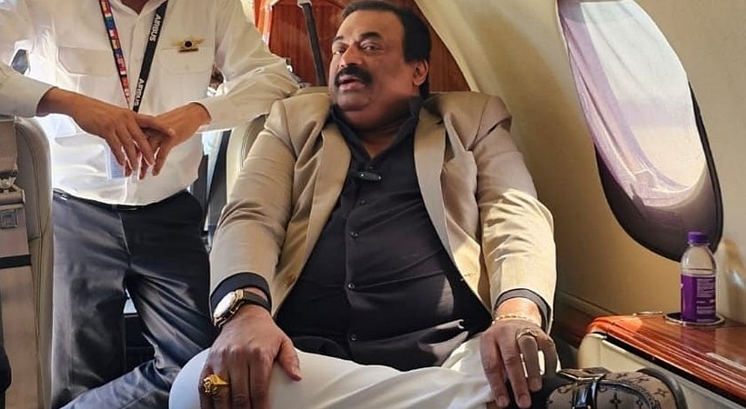 ‘ആ വെടിയുണ്ട നെഞ്ചിൽ തുളച്ചുകയറി ഹൃദയത്തെ കീറിമുറിച്ച് പുറത്തുവന്നു’, സിജെ റോയിയുടെ പോസ്റ്റുമോർട്ടം റിപ്പോർട്ടിലെ വിവരങ്ങൾ പുറത്ത്, അന്വേഷണത്തിന് പ്രേത്യേക സംഘം