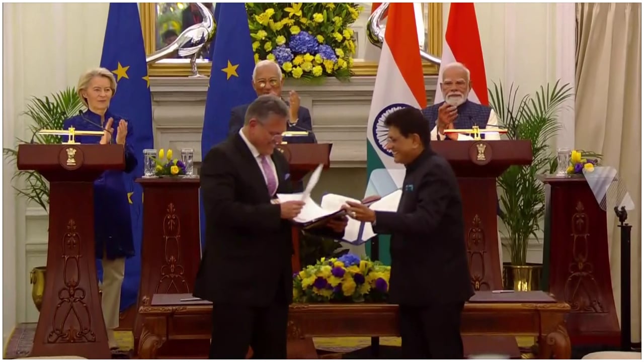 ട്രംപിന്‍റെ ഭീഷണിക്കെതിരെ കൈകോർത്ത് ഇന്ത്യയും യൂറോപ്യൻ യൂണിയനും, ചരിത്രം പിറന്നു, ‘മദർ ഓഫ് ഓൾ ഡീല്‍സ്’ വ്യാപാരകരാർ യാഥാർത്ഥ്യമായി, ഇനി വിലക്കുറവിന്‍റെ നാളുകൾ