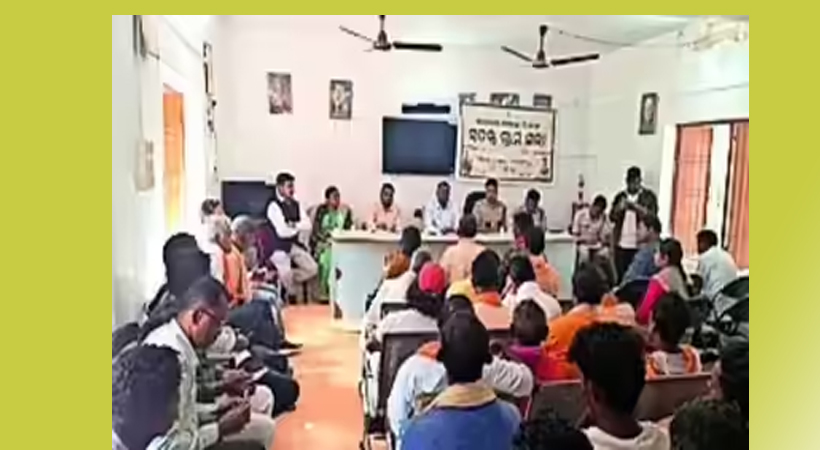 ഒഡീഷയില്‍ ക്രിസ്ത്യന്‍ പള്ളിയില്‍ വിശ്വാസികളെ പൂട്ടിയിട്ടതായി പരാതി; പ്രാര്‍ഥന നടത്തിയാല്‍ പള്ളി പൊളിച്ചുമാറ്റുമെന്ന ഭീഷണിയും