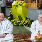 അമേരിക്കന് പൈലറ്റ് പ്രൊഫസര് ബ്രൂസ് റസലും ശിഷ്യ എഡ്രിയാനും ശ്രീനാരായണ ഗുരു സന്യാസ പരമ്പരയില്