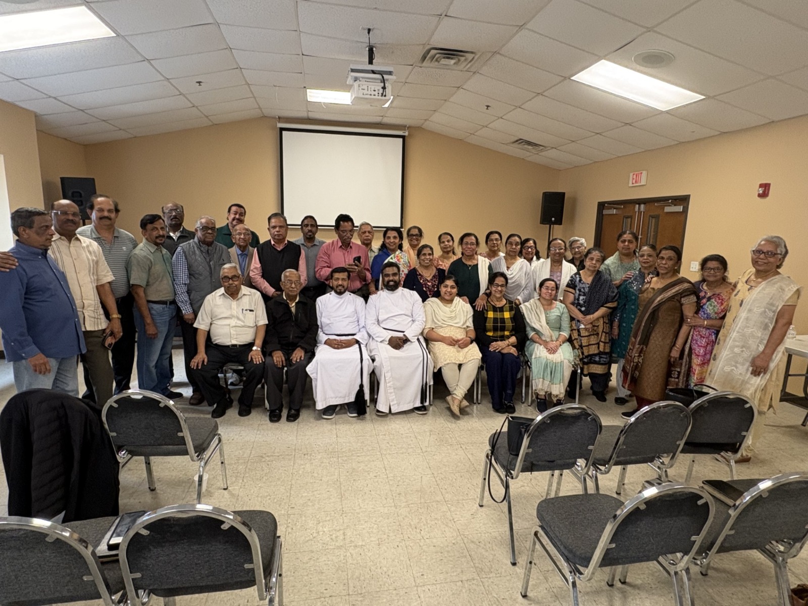 മൂന്നു വർഷത്തെ സ്‌തുത്യർഹമായ സേവനം, റവ. ഫാദർ രാജീവ് സുകുവിന്  സ്നേഹോഷ്മളമായ യാത്രയയപ്പ് നൽകി ഡാളസ്