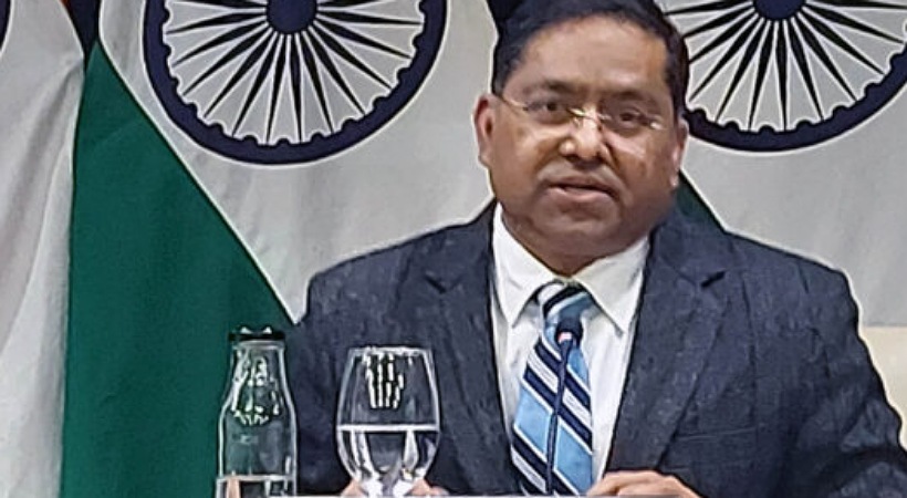 അതേ എന്നും ഇല്ല എന്നും മറുപടിയില്ല! റഷ്യൻ എണ്ണ ഇറക്കുമതി ഇന്ത്യ നിർത്തിയെന്ന ട്രംപിന്റെ അവകാശവാദത്തിൽ വ്യക്തത വരുത്താതെ വിദേശകാര്യ മന്ത്രാലയം