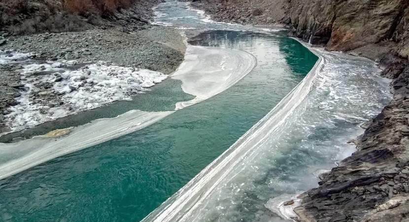 ചെനാബ് നദിയിലെ ഇന്ത്യൻ ജലവൈദ്യുത പദ്ധതിക്കെതിരെ പാകിസ്താൻ; പ്രതിഷേധം