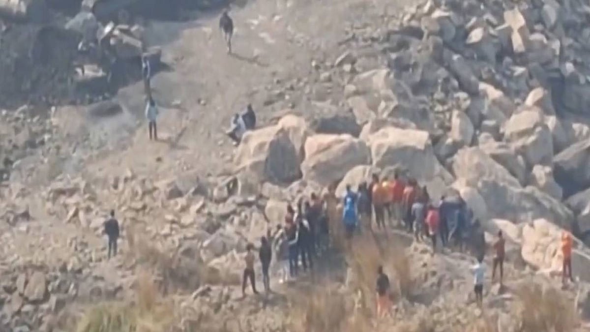 മേഘാലയയിൽ അനധികൃത കൽക്കരി ഖനിയിൽ സ്ഫോടനം: 16 തൊഴിലാളികൾ കൊല്ലപ്പെട്ടു