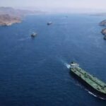 ഭീതി നിറഞ്ഞ യാത്ര, ഹോർമുസ് കടലിടുക്ക് ഒഴിവാക്കാൻ കപ്പൽ കമ്പനികൾ; ആഗോള ചരക്കുനീക്കം പ്രതിസന്ധിയിൽ