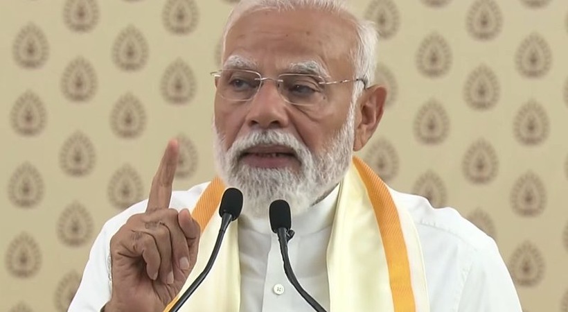 10800 കോടിയുടെ പദ്ധതികൾ കേരളത്തിന്‌ സമർപ്പിച്ച് പ്രധാനമന്ത്രി, അടിസ്ഥാന സൗകര്യ വികസനത്തിൽ വലിയ കുതിച്ചുചാട്ടമുണ്ടാകുമെന്ന് മോദി