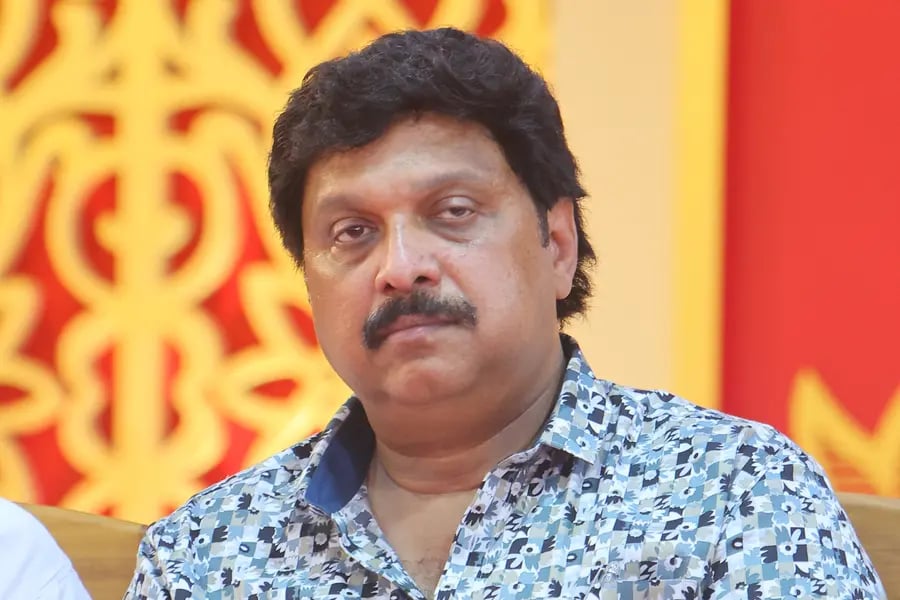 ആരോപണങ്ങളിൽ പ്രതികരിച്ച് മന്ത്രി ഗണേഷ് കുമാർ; പ്രണയം കുറ്റമല്ല, വ്യക്തിപരമായ കാര്യം ആരും ഇടപെടേണ്ട,