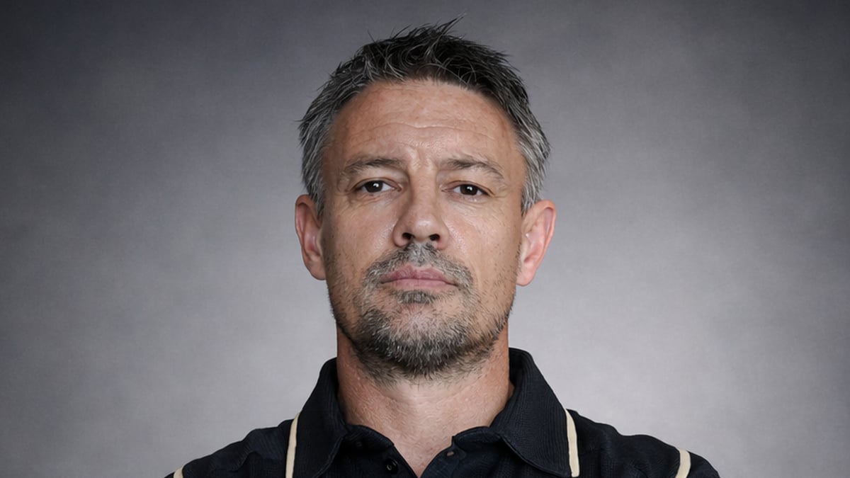 ആഷ്‌ലി വെസ്റ്റ്‌വുഡ് കേരള ബ്ലാസ്റ്റേഴ്സിന്റെ പുതിയ പരിശീലകൻ