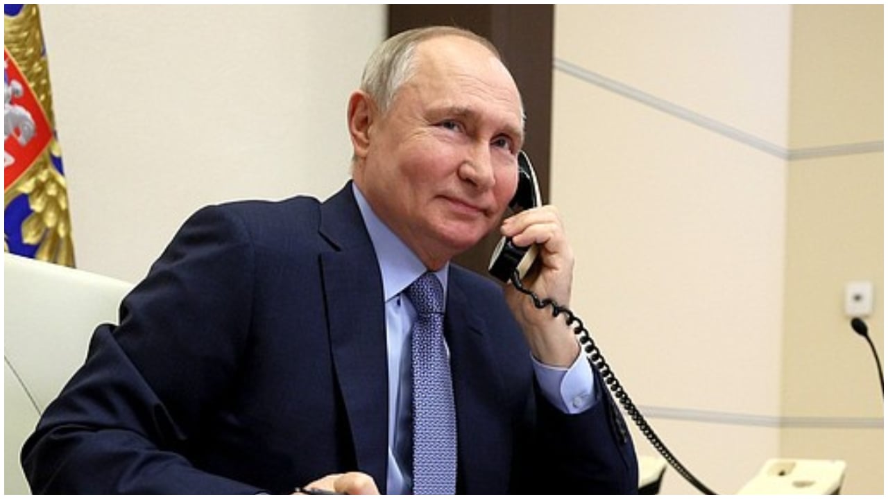 പശ്ചിമേഷ്യൻ യുദ്ധം: സമാധാന നീക്കവുമായി വ്‌ളാഡിമിർ പുടിൻ; ഇറാൻ പ്രസിഡന്റുമായി ചർച്ച നടത്തി