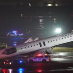 ന്യൂയോര്‍ക്കില്‍ എയര്‍ കാനഡ വിമാനം റണ്‍വേയില്‍ ഫയര്‍ ട്രക്കുമായി കൂട്ടിയിടിച്ചു: പൈലറ്റും കോ പൈലറ്റും കൊല്ലപ്പെട്ടു