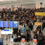 വേതനം സംബന്ധിച്ച് പ്രസിഡന്റ് ട്രംപിന്റെ പ്രഖ്യാപനത്തിനു പിന്നാലെയും ജോലിയില് പ്രവേശിക്കാത്തെ ടിഎസ്എ ഉഗ്യോഗസ്ഥര്: വിമാനത്താവളങ്ങളില് യാത്രക്കാരുടെ കാത്തിരിപ്പിന് മണിക്കൂറുകള്