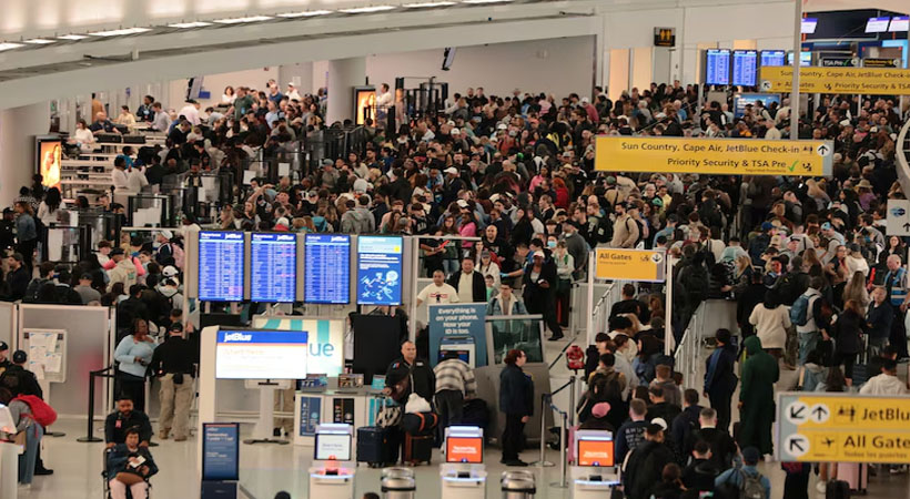 വേതനം സംബന്ധിച്ച് പ്രസിഡന്റ് ട്രംപിന്റെ പ്രഖ്യാപനത്തിനു പിന്നാലെയും ജോലിയില് പ്രവേശിക്കാത്തെ ടിഎസ്എ ഉഗ്യോഗസ്ഥര്: വിമാനത്താവളങ്ങളില് യാത്രക്കാരുടെ കാത്തിരിപ്പിന് മണിക്കൂറുകള്