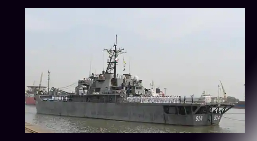 കൊച്ചിയല്‍ നങ്കൂരമിട്ട ഇറാനിയന്‍ കപ്പലിലെ ജീവനക്കാരെ ചാര്‍ട്ടേഡ് വിമാനത്തില്‍ ഇറാനിലേക്ക് അയച്ചു