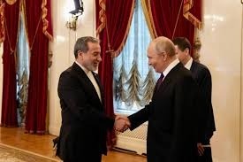 നീക്കങ്ങളെല്ലാം വീക്ഷിച്ച് യുഎസ്, മോസ്കോയിൽ പുടിൻ-അരാഗ്‌ചി കൂടിക്കാഴ്ച; ഇറാനുമായുള്ള തന്ത്രപരമായ ബന്ധം ശക്തമാക്കാൻ റഷ്യ