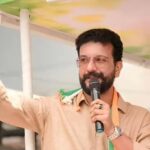 സ്ത്രീവിരുദ്ധ പരാമർശം നടത്തിയെന്ന് ആരോപിച്ച് പിഷാരടിക്കെതിരെ മഹിളാ മോർച്ച പരാതി നൽകി; തോൽവി ഭയന്നുള്ള ഗിമ്മിക്കെന്ന് താരത്തിന്റെ പ്രതികരണം