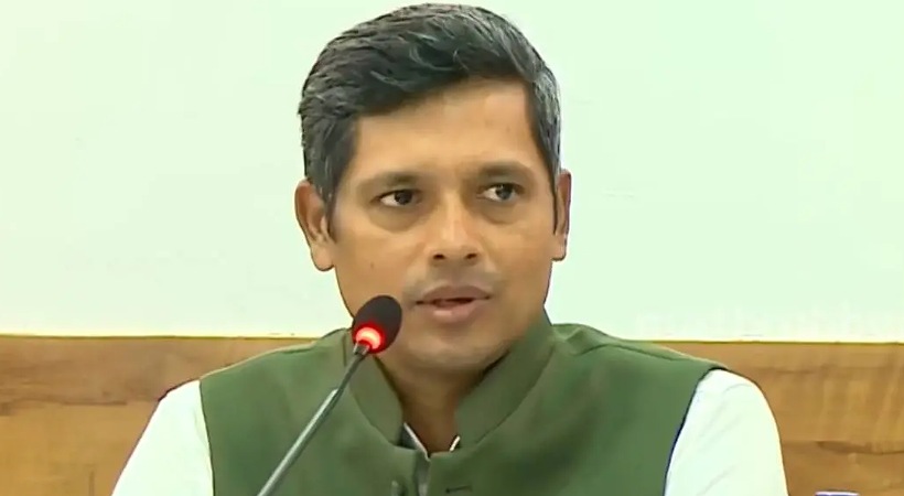 ഇവിഎം, തപാൽ, ഹോം വോട്ടുകൾ പ്രകാരം കേരളത്തിൽ 79.63 ശതമാനം പോളിംഗ്, അന്തിമ കണക്കിൽ നേരിയ മാറ്റമുണ്ടാകുമെന്ന് മുഖ്യ തെരഞ്ഞെടുപ്പ് ഓഫീസർ